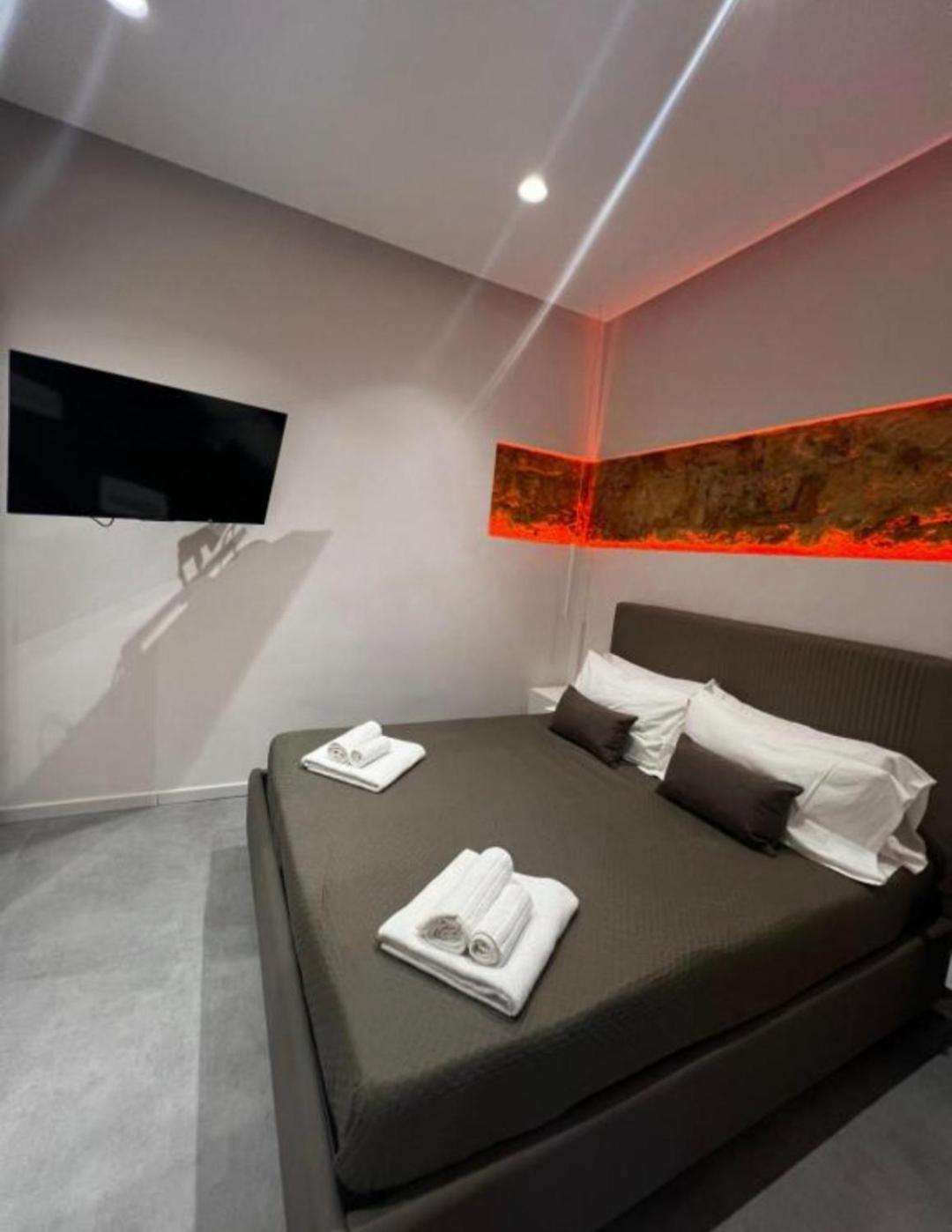Politeama Centre Suite Palermo Ngoại thất bức ảnh